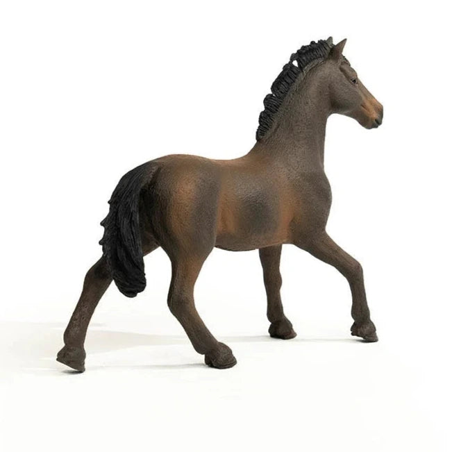 Schleich HORSE CLUB - Oldenburg Stallion 5.5 x 1.8 x 4.7 inch