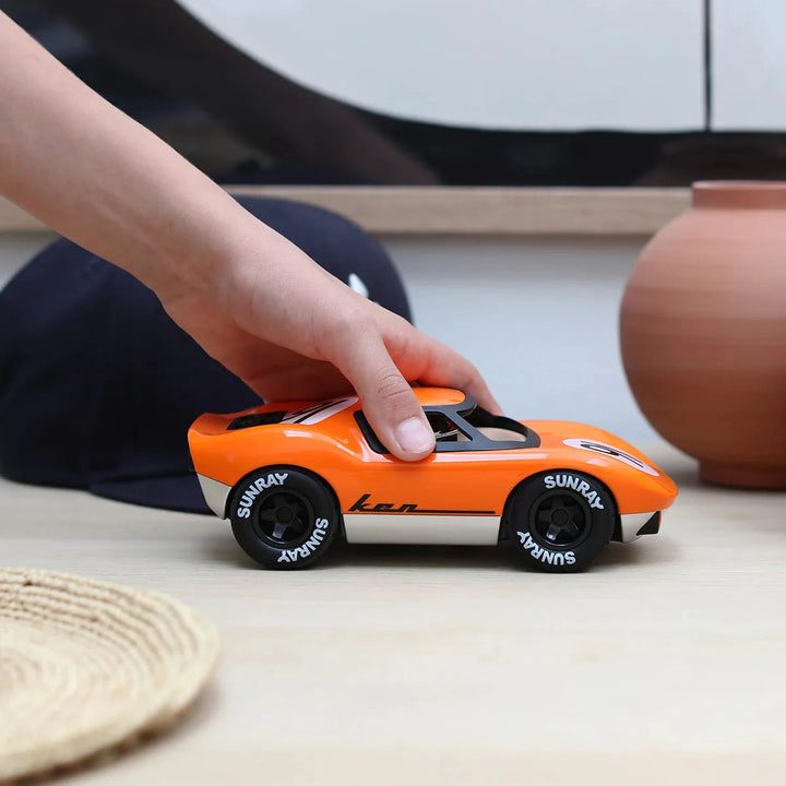 Playforever MINI KEN GIBSON Racing Car - Orange