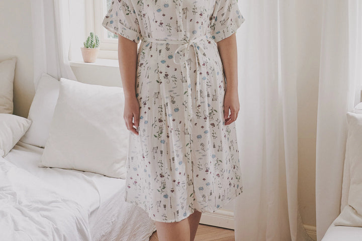 Nest Designs Women's Bamboo Silk Robe - The Town Mouse & The Country Mouse