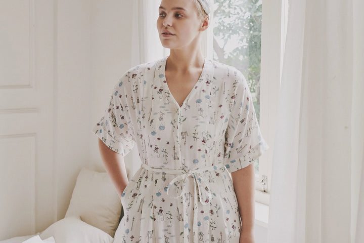 Nest Designs Women's Bamboo Silk Robe - The Town Mouse & The Country Mouse