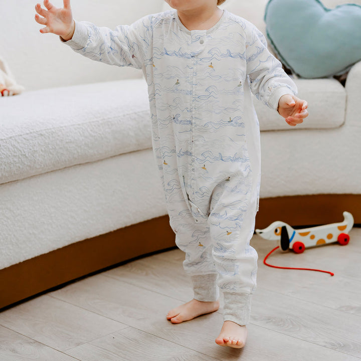 Nest Designs Kids/Baby 0.6 TOG Long Sleeve Footed Sleep Suit (Bamboo Pima) - Surf's Up