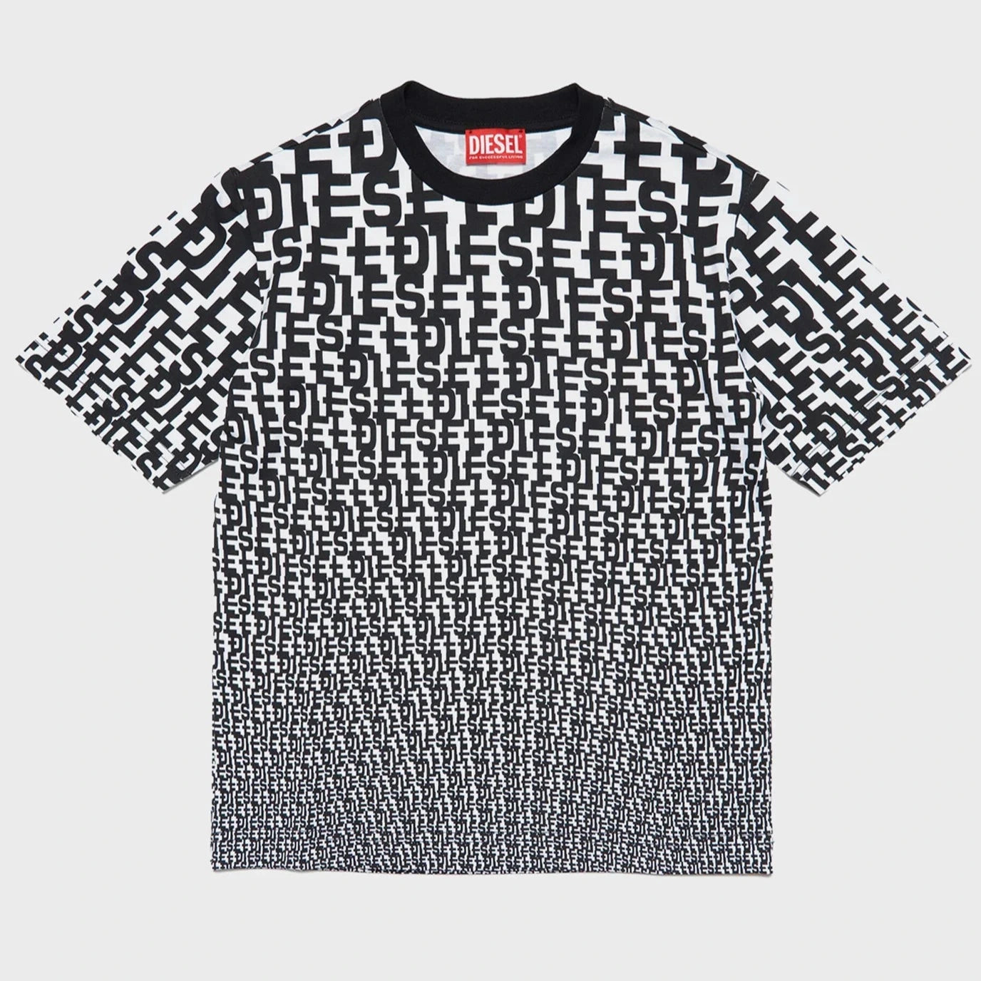 detskaya-futbolka-s-uzorom-