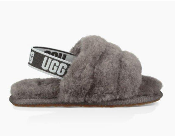 UGG KIDS FLUFF YEAH SLIDE in Charcoal – Mom Loves Me Children Boutique