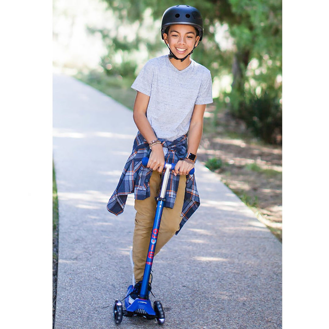 Micro Kids Maxi Deluxe LED Scooter - Aqua [Age 5-12]