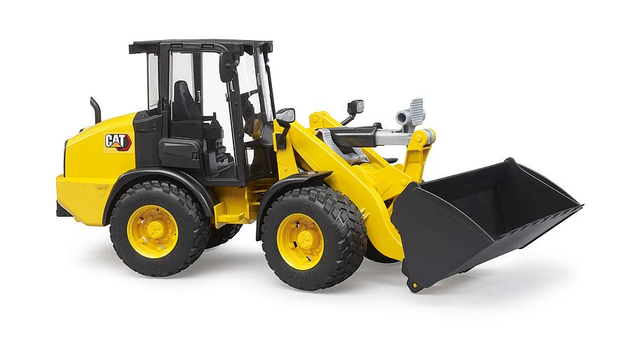 >Bruder 02486 CAT Wheel Loader