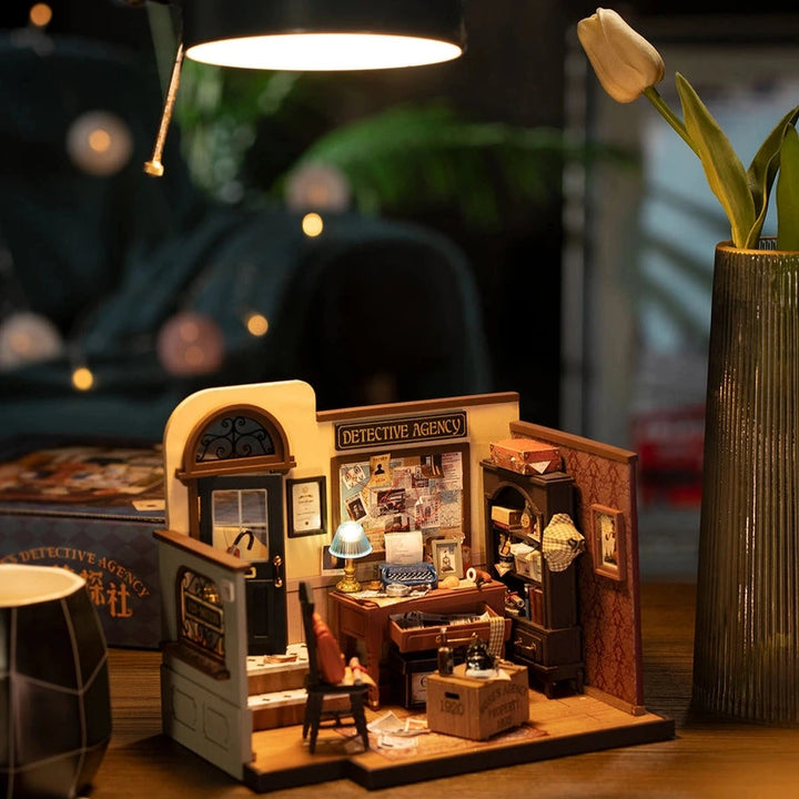 >Hands Craft DIY Miniature House Kit: Mose's Detective Agency