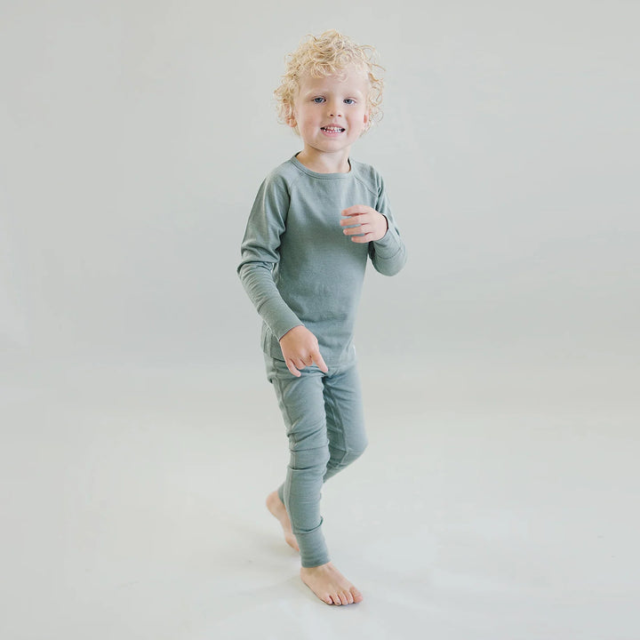>Woolino Kids Merino Wool Base Layer Long Sleeve Top + Leggings Set - Sage