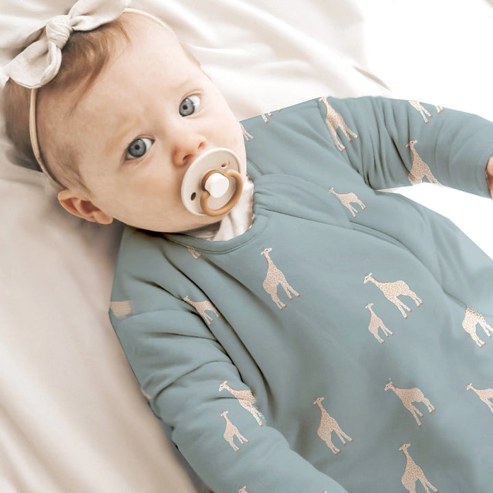 >Gunamuna Baby 2.5 TOG Long Sleeve Sleep Bag - ﻿﻿Giraffe Moss