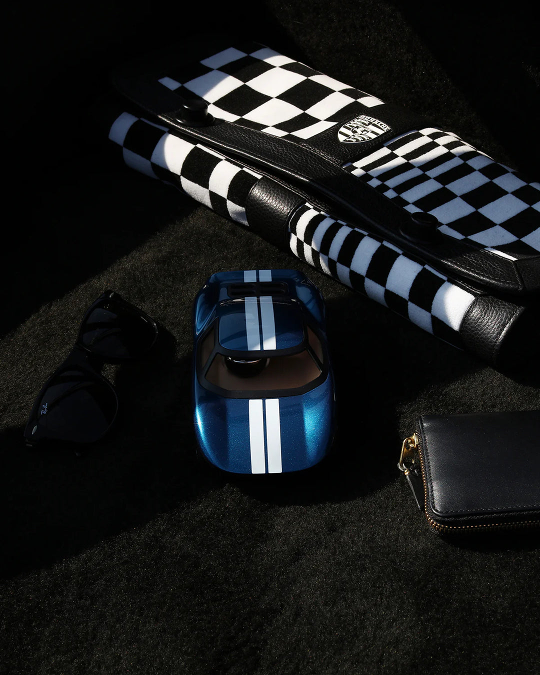 Playforever MINI KEN CASH Racing Car - Blue