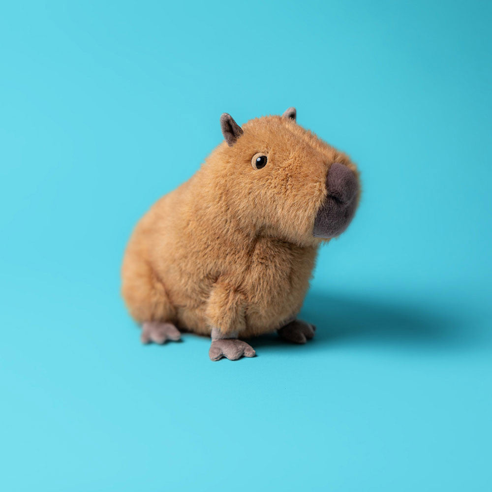 Jellycat Clyde Capybara 8.3in x 6.7in x 9.4in