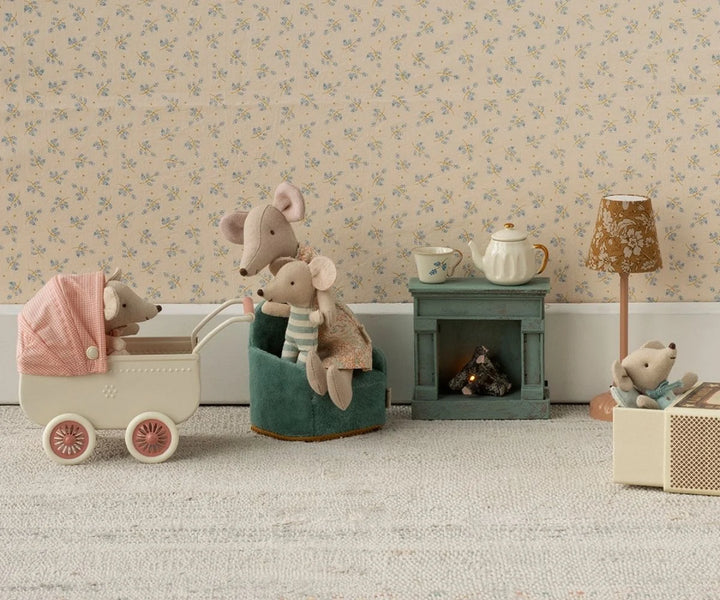 Maileg Fireplace, Mouse - Blue