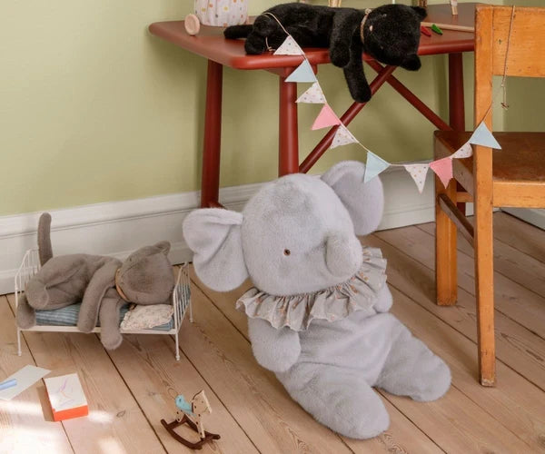 >Maileg Sleeping kitten plush, Medium - Grey [Expected Receipt Date: Dec 26]