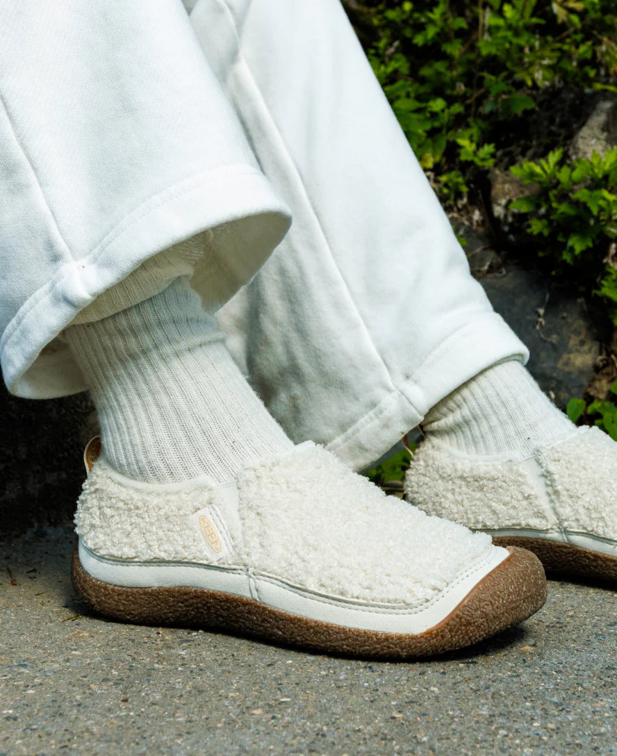 >KEEN Women's Howser II Slip-ons - Birch/Curry