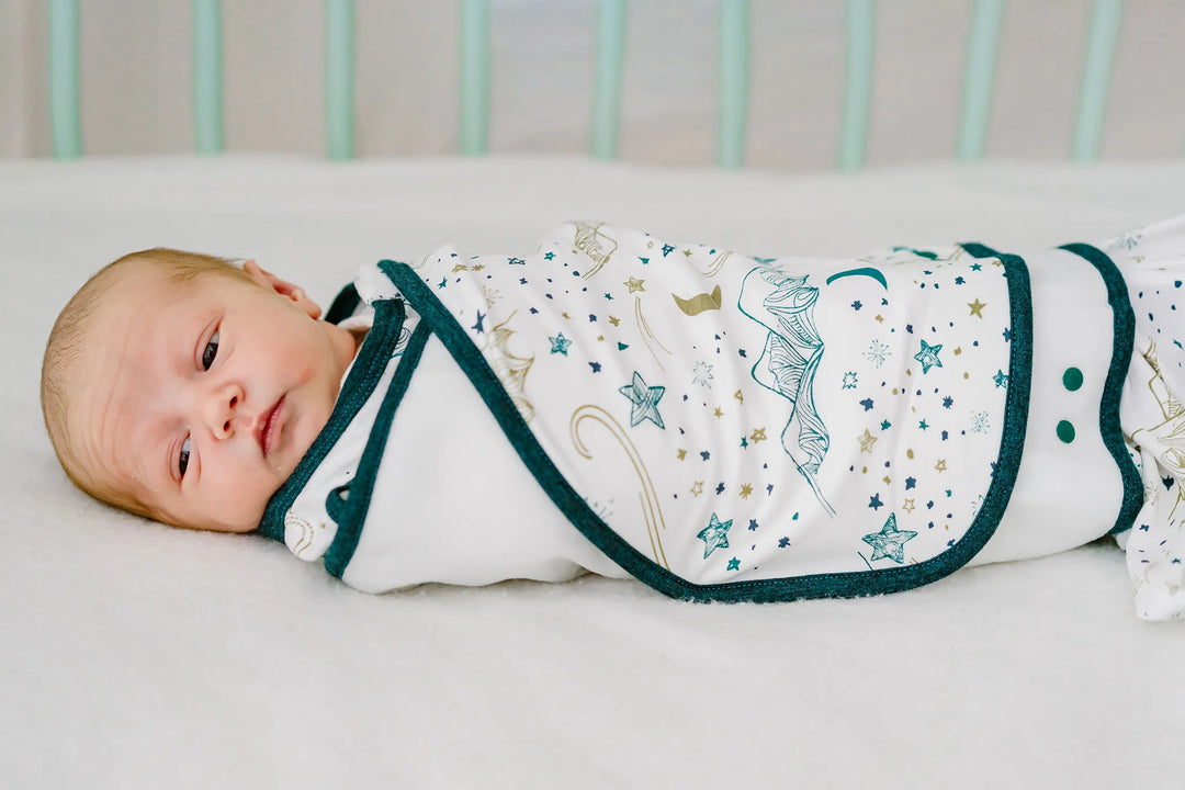 >Nest Design Baby 0.25 TOG Bamboo Jersey Swaddle Sleep Bag - Stars White