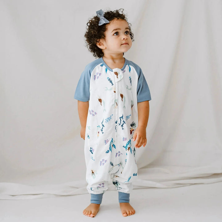 Nest 0.6 TOG Raglan Bamboo Pima Short Sleeve Footed Sleep Suit - Splish Splash