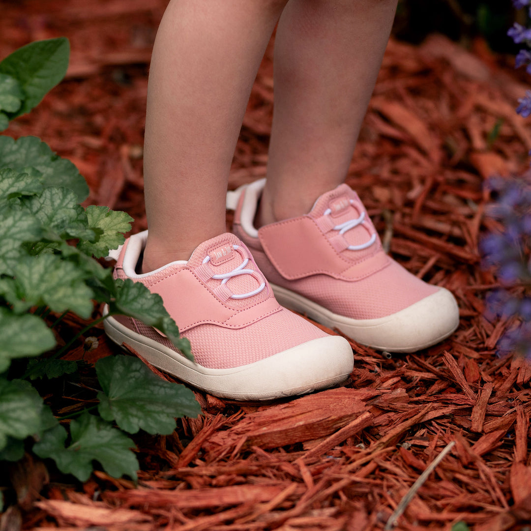 >Jan & Jul Kids Mini-Flyer Sneakers - Dusty Pink