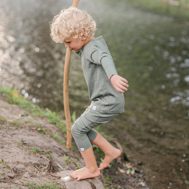 >Woolino Kids Merino Wool Base Layer Long Sleeve Top + Leggings Set - Sage