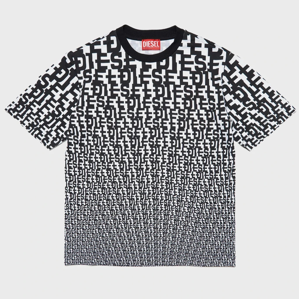 detskaya-futbolka-s-uzorom-