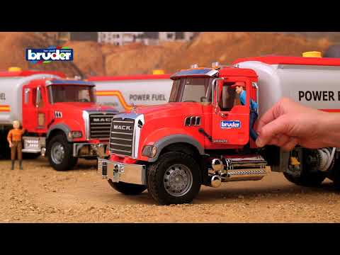 >Bruder 02827 MACK Granite Tanker Truck