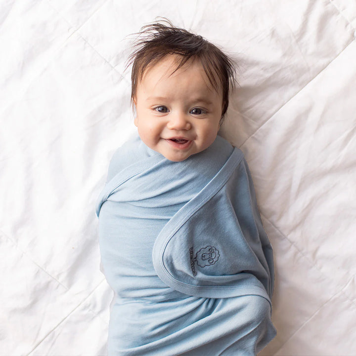 >Woolino Merino Wool Swaddle Blanket 39" x 35.5" - Blue