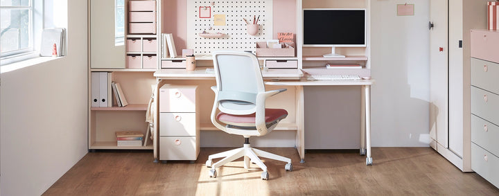 iloom OLIVER Kids Study Chair with Mesh Back [more color available]