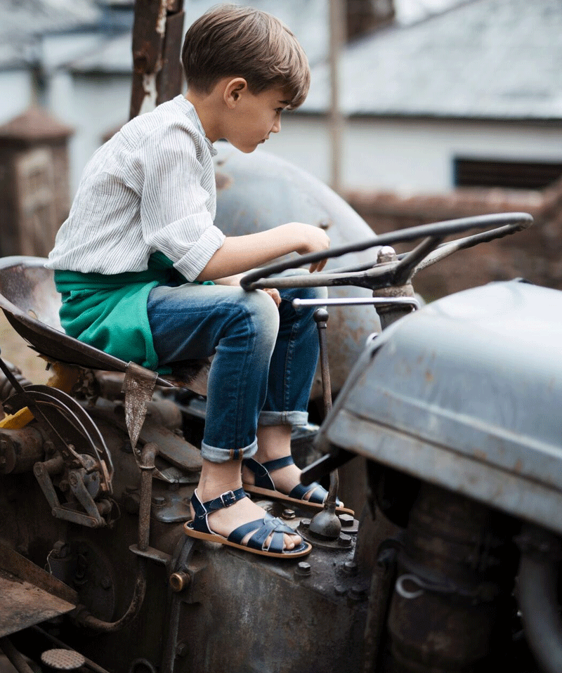 Saltwater sandals kids hot sale sale